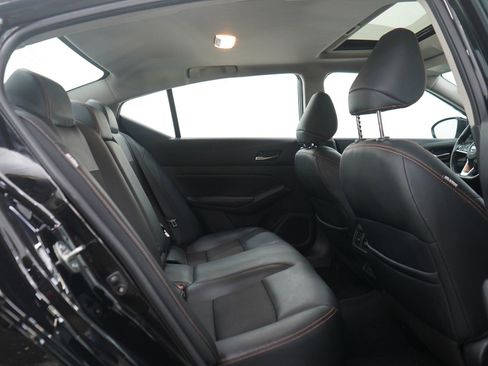 Used 2021 Nissan Altima 2.5 SR image 13