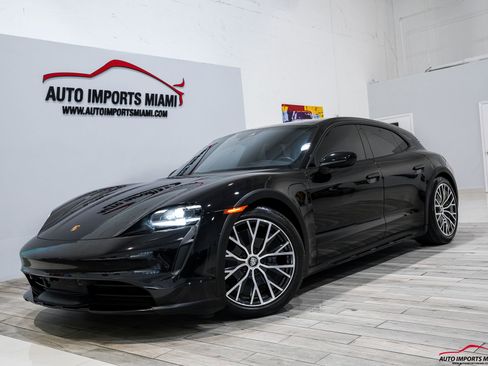 Used 2021 Porsche Taycan 4 Cross Turismo AWD/4WD image 88