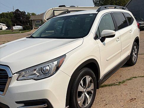 Used 2021 Subaru Ascent Premium w/ Convenience Package AWD/4WD image 2
