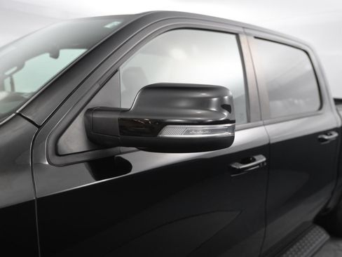 Used 2021 RAM 1500 Laramie image 12