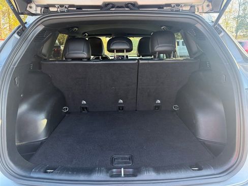 Certified 2024 Jeep Compass Latitude image 30