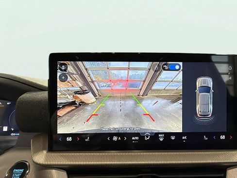 Certified 2025 Ford Explorer Active image 26