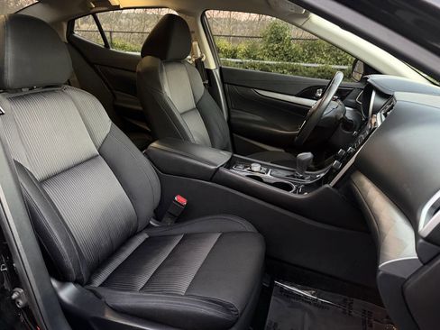 Used 2017 Nissan Maxima 3.5 S image 16