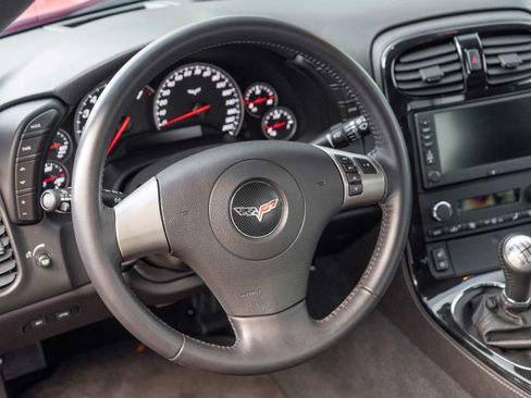 Used 2008 Chevrolet Corvette Z06 w/ Preferred Equipment Group image 13