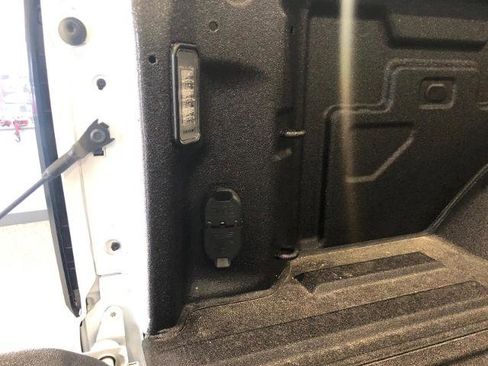 New 2026 GMC Sierra 2500 SLE w/ SLE Value Package; image 14