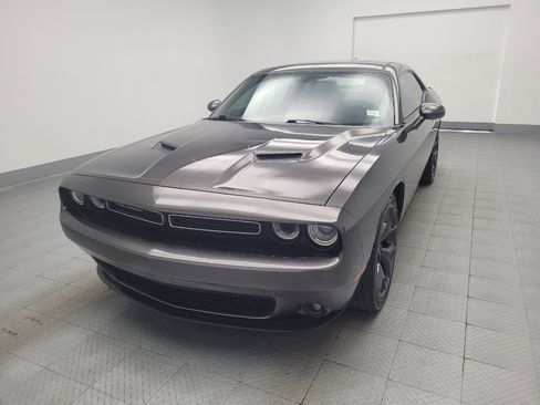 Used 2017 Dodge Challenger SXT Plus RWD image 15