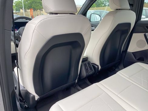 New 2026 BMW X1 xDrive28i w/ Technology Package AWD/4WD image 31