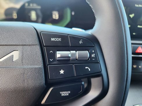 New 2026 Kia Sportage X-Line image 16