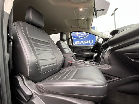 Used 2019 Ford Escape SEL image 13