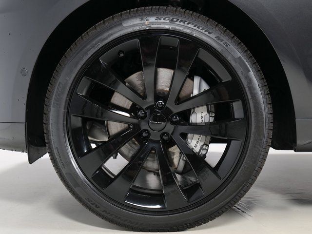 New 2026 Land Rover Range Rover Sport Dynamic SE AWD/4WD image 9