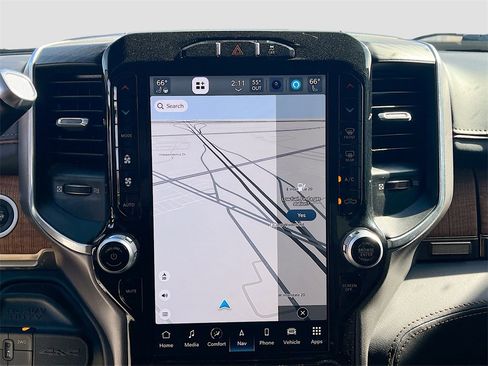 Used 2023 RAM 3500 Limited image 13