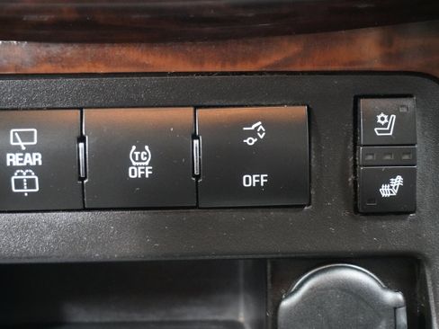 Used 2014 Buick Enclave Premium image 22