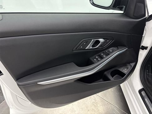 Used 2025 BMW 330i xDrive Sedan w/ M Sport Package image 26