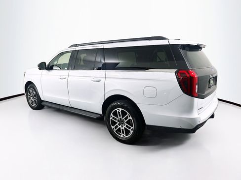 Used 2025 Ford Expedition Max Active AWD/4WD image 5