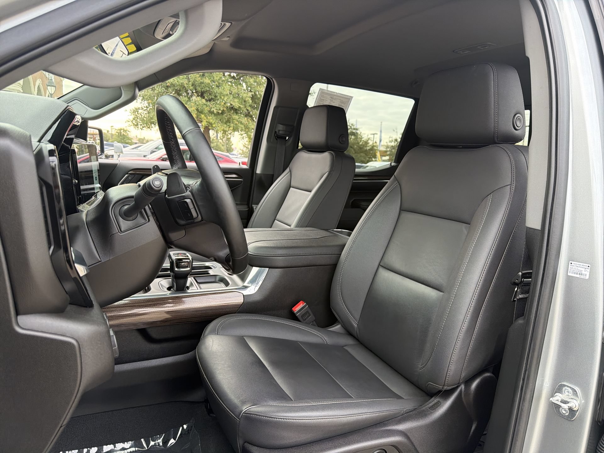 Used 2025 Chevrolet Silverado 1500 RST RWD image 11