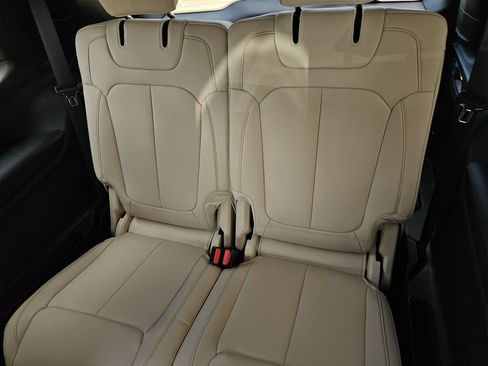 New 2026 Jeep Grand Cherokee L Limited AWD/4WD image 12