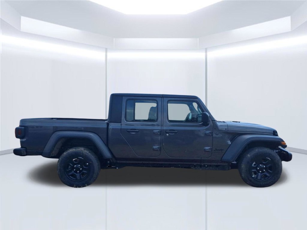 New 2026 Jeep Gladiator Sport AWD/4WD image 2