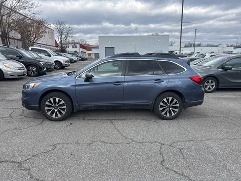 Used 2016 Subaru Outback 2.5i Limited image 4
