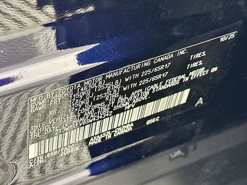 Certified 2025 Toyota RAV4 XLE w/ Convenience Package FWD image 33
