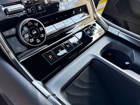 New 2026 Nissan Armada PRO-4X AWD/4WD image 24