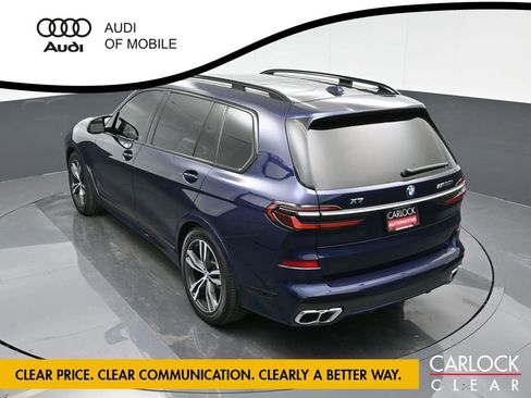 Used 2023 BMW X7 M60i image 30