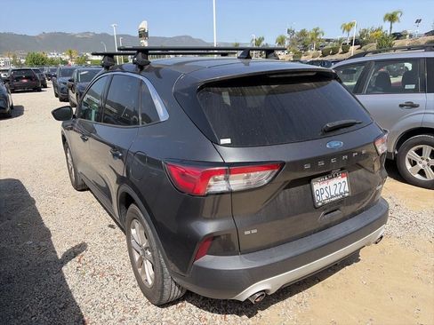 Used 2020 Ford Escape SE FWD image 7