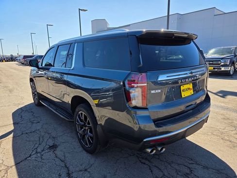 Used 2021 Chevrolet Suburban High Country image 13