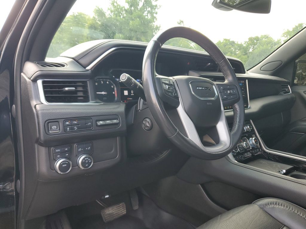 Used 2021 GMC Yukon Denali AWD/4WD image 20