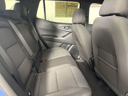 Used 2026 Chevrolet Equinox LT AWD/4WD image 23