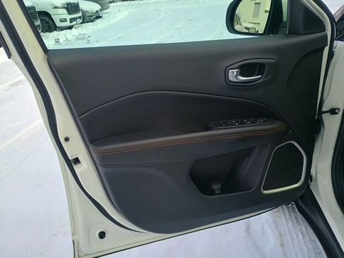 Used 2020 Jeep Compass Limited image 22