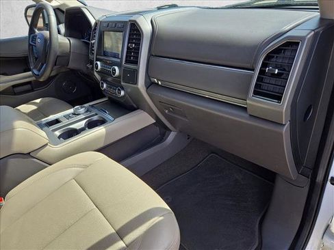 Used 2020 Ford Expedition XLT w/ Equipment Group 202A image 24