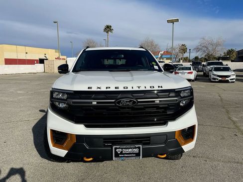 New 2026 Ford Expedition Tremor image 3