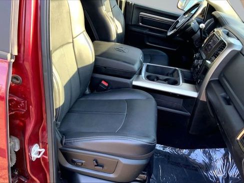 Used 2018 RAM 2500 Laramie w/ Sport Appearance Group AWD/4WD image 31