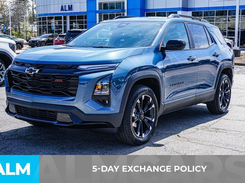 Used 2025 Chevrolet Equinox RS w/ Safety and Technology Package AWD/4WD image 4