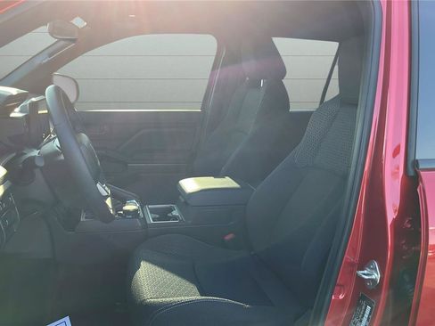 Used 2025 Toyota 4Runner SR5 image 12