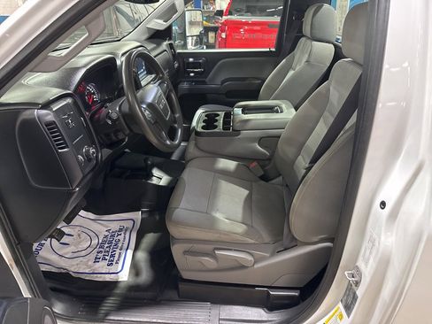 Used 2017 GMC Sierra 3500 4x4 Regular Cab image 10