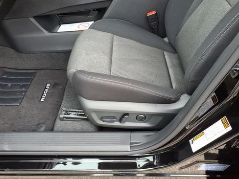 New 2026 Nissan Rogue SV FWD image 7