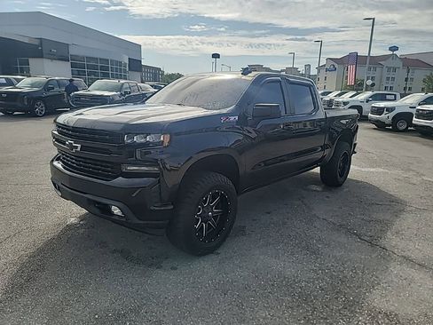 Used 2020 Chevrolet Silverado 1500 RST image 3