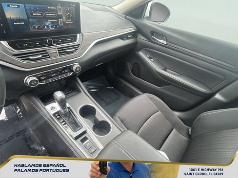 Used 2025 Nissan Altima 2.5 SV w/ SV Premium Package image 20