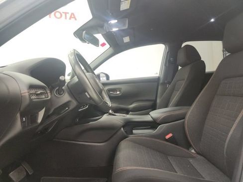 Used 2024 Honda HR-V Sport image 14