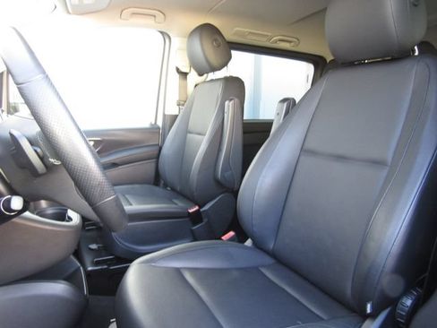 Used 2023 Mercedes-Benz Metris Passenger image 10