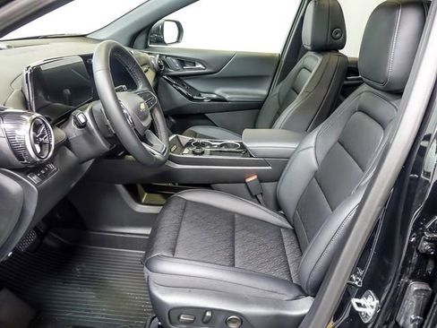 New 2026 Chevrolet Equinox LT image 16