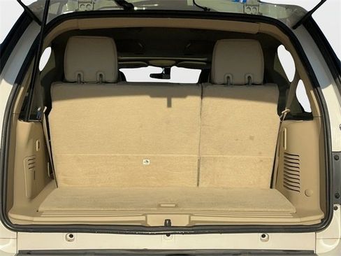 Used 2017 Ford Expedition Limited w/ Equipment Group 301A image 18