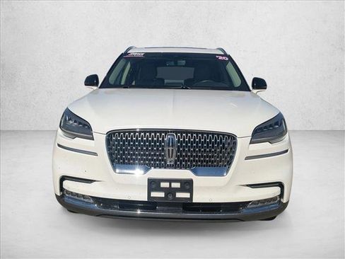 Used 2020 Lincoln Aviator Reserve w/ Equipment Group 201A image 2