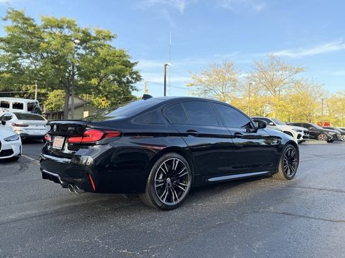 Used 2023 BMW M5 image 12