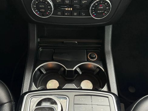 Used 2019 Mercedes-Benz GLS 450 4MATIC image 35