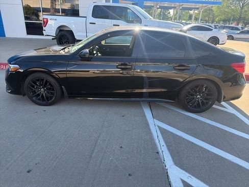 Used 2024 Honda Civic Touring image 8