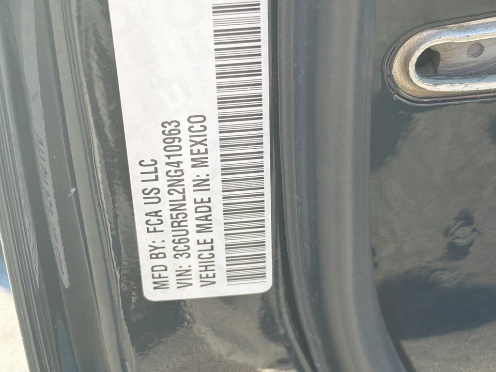 Used 2022 RAM 2500 Laramie w/ Night Edition AWD/4WD image 31