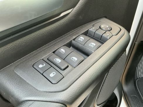 New 2026 RAM 1500 Express image 21