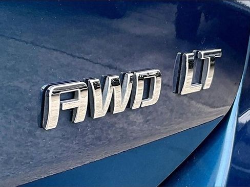 Used 2021 Chevrolet Equinox LT image 20